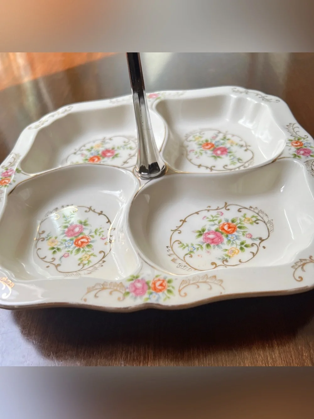 Vintage Hotta Yu Shoten Japan Divided Serving Dish Floral Gold Trim